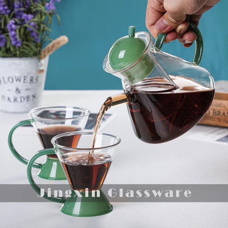 Stikla Dzērienu trauki