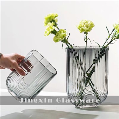 Dekoratīvi stikla trauki